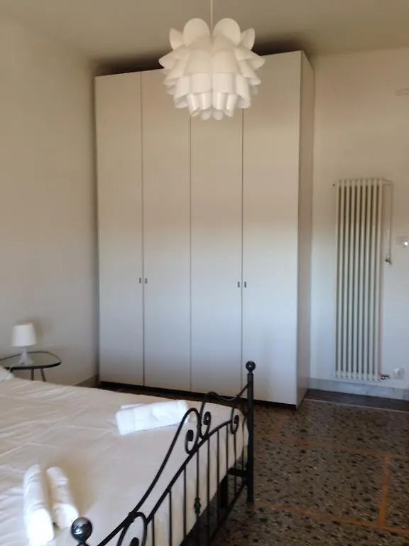 The Orange House Pensionat Pisa Italien